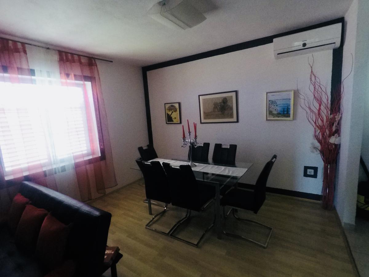 Apartments Stakic Krvavica Eksteriør billede